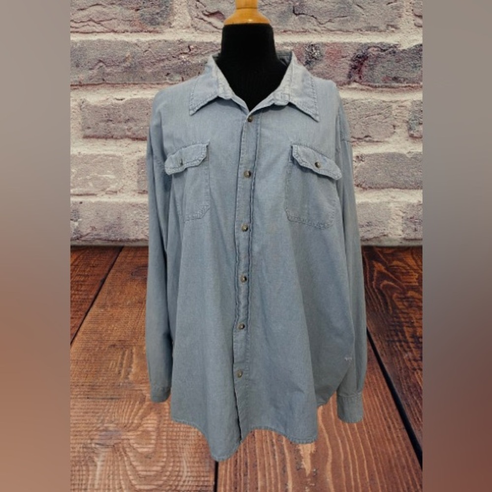 Vintage men’s Wrangler denim shirt size 3X